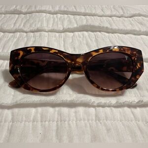 Frye Tortoise Shell Cateye Sunglasses 100% UV Protection